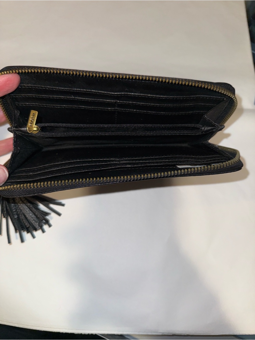 Fossil Black Pebbled Leather Zip Wallet with Tassel. Cow hide leather - Picture 6 of 8